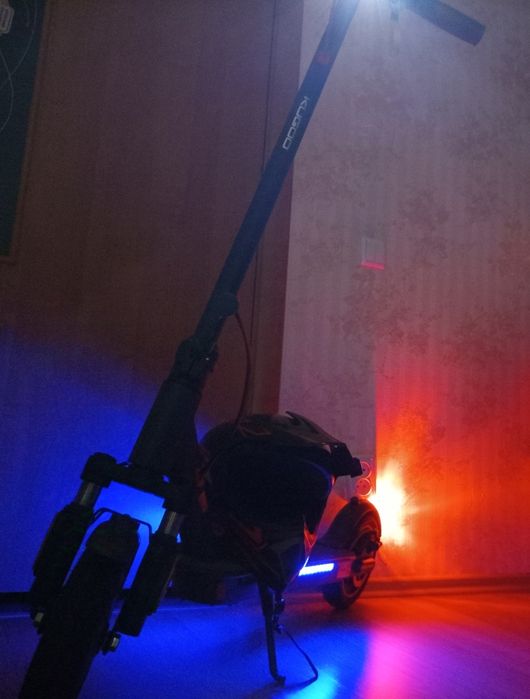 Електросамокат kuggo m365 pro max 4 в ідеальному стані