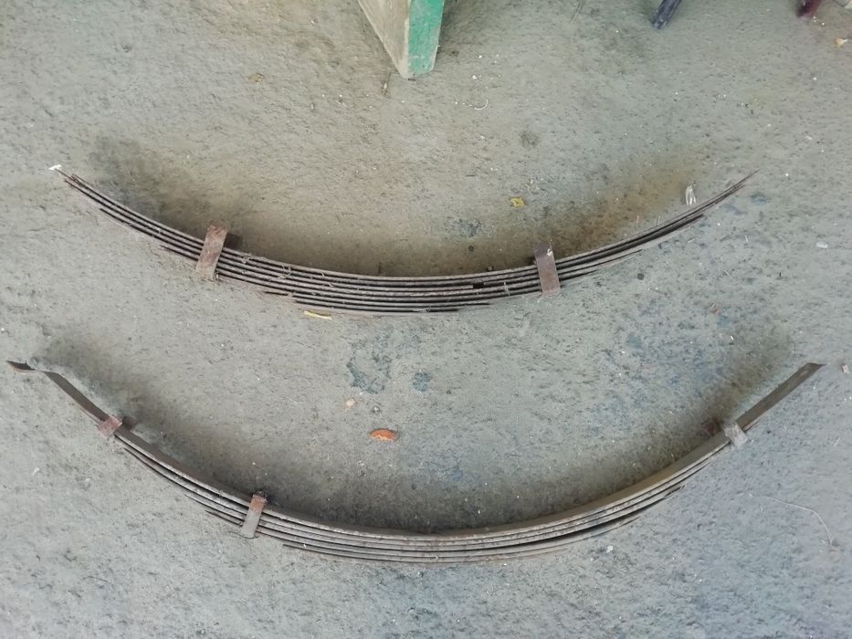 Рессоры на Москвич машина прицеп