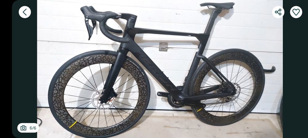 Rodas de carbono disco Mavic Cosmic Edição especial novas !!