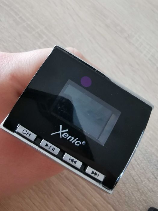 Transmiter samochodowy FM XENIC F-172A + pilot