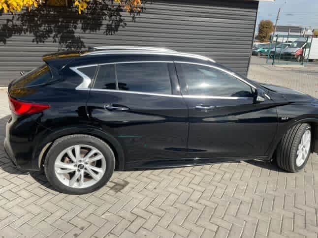 Продам авто Infiniti QX 30,2016 рік,обмін на нерухомість,квартиру,авто