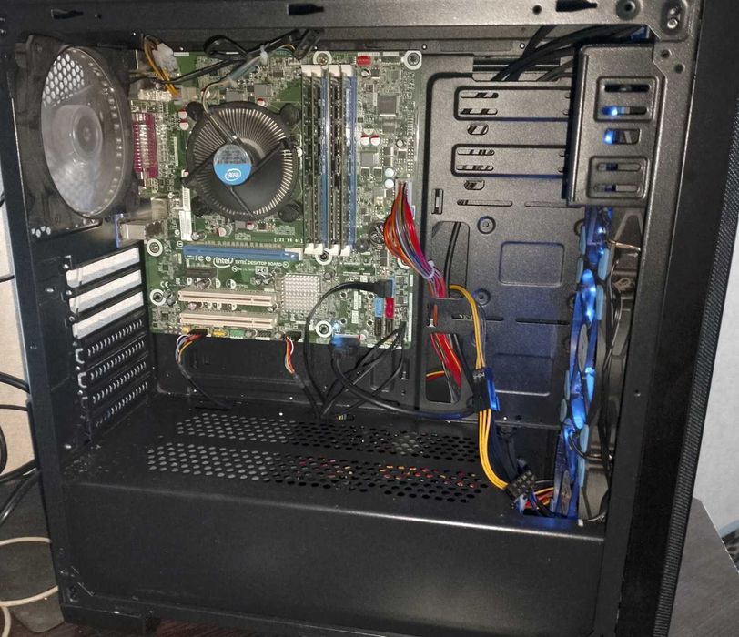 компьютер игровой 4ядра i5-3470, 8гб ддр3, 500гбhdd (добавь видеокарту и играй)
