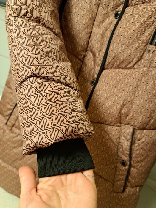 Куртка курточка пуховик зимовий