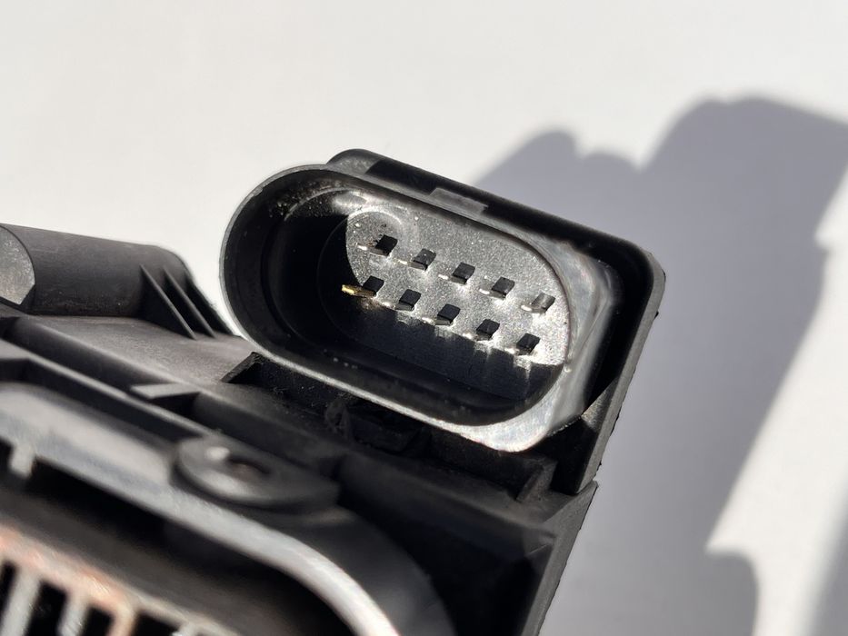 Блок Клапанов Пневмо Подвески Audi A6 C6 Пневмопідвіски Розборка Ауді