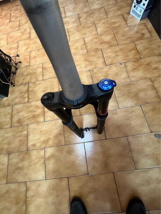 Bicicleta Specialized Turbo Levo FSR 29