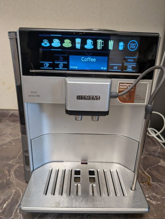 Кавомашина Siemens EQ.6 plus s300 (TE653311RW)