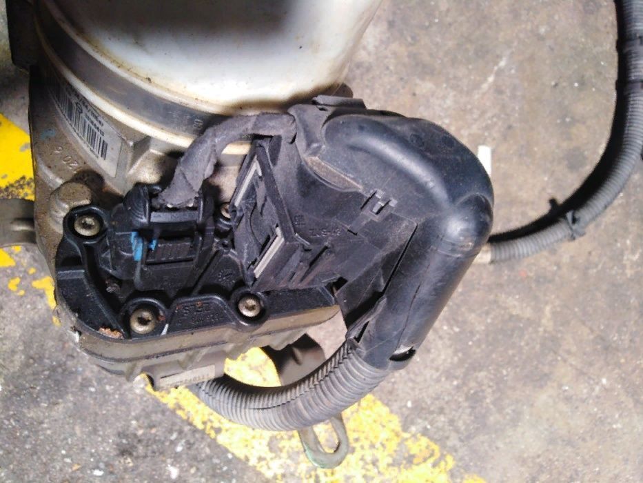 Bomba de Direção Assistida Opel Astra H Ref.: 13188.613