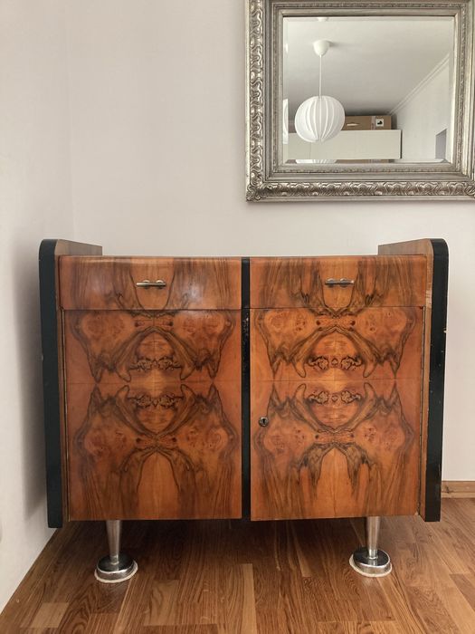 Komoda bufet Art Deco lata 30-40 XX w. orzechowy fornir
