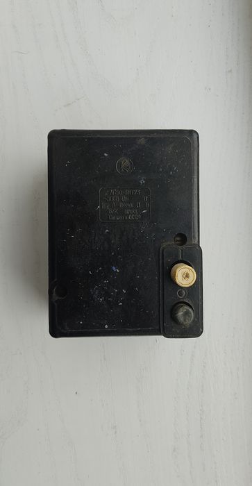 Автоматический выключатель АП50 -3МТУ3 500В , 10 А Отсечка 11 Ін

 Авт