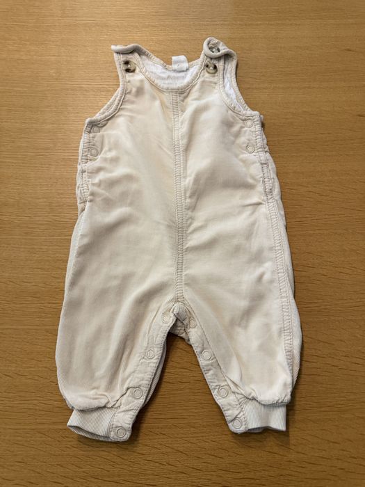 Ogrodniczki niemowlęce H&M sztruksowe ecru r. 62