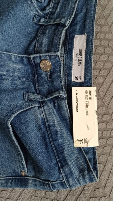 Nowe spodnie Diverse 36