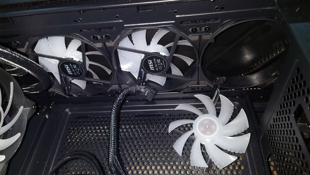 Komputer płyta MSI Pro Z790-P zasilacz MSI Mag A1000G