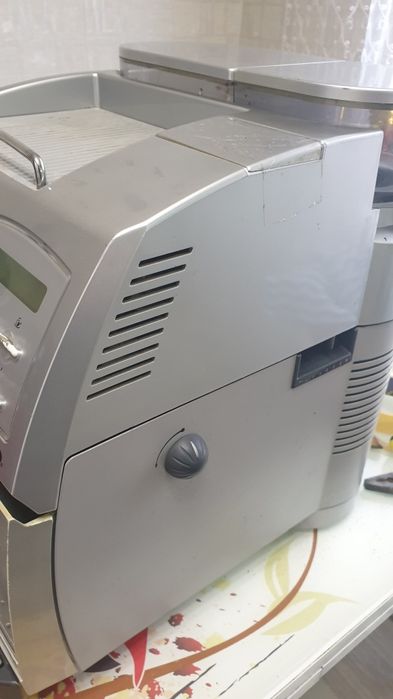 Кофемашина Saeco Megic comfort