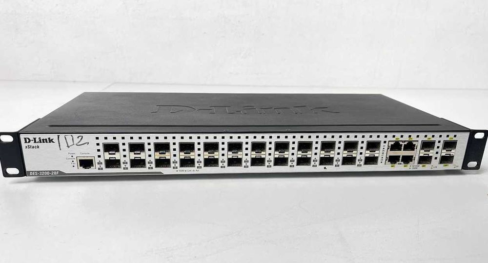 Комутатори D-Link