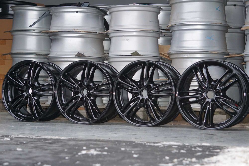 Alufelgi Borbet made in Germany 5x112 8Jx17 et35 cb72,6mm czarne
