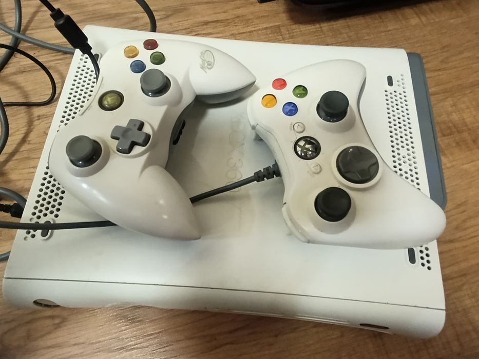 Х  БОКС 360 в доброму стані