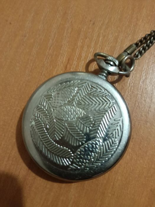 Часы молния глухарь