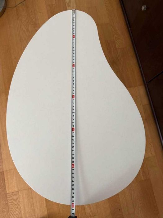 Pequena Mesa de apoio em Madeira - Moderna - Muito bom estado