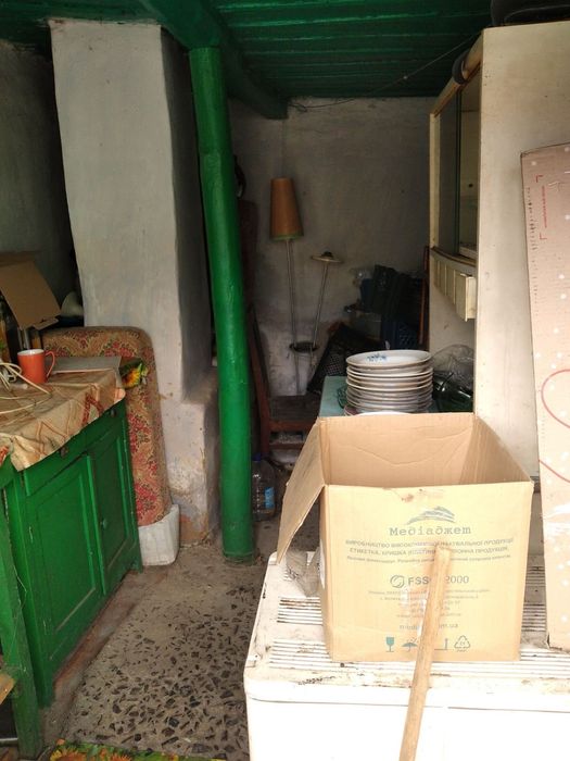 Продам будинок зі зручностями село Червоне