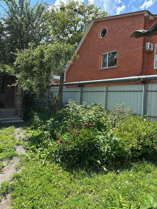 Ціну знижено!!! 2-к квартира в центрі, погріб, 38 м²