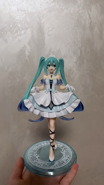 Оригінальна фігурка Hatsune Miku Vokaloid