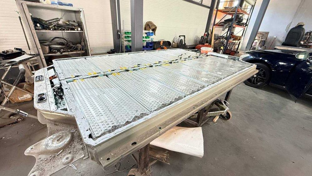 Модуль батареї Tesla Model S 85 - 211AH, 4,5 кВт 1050503-00-A