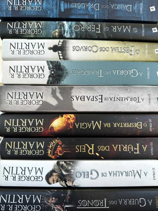 Livros Guerra dos Tronos - George R. R. Martin