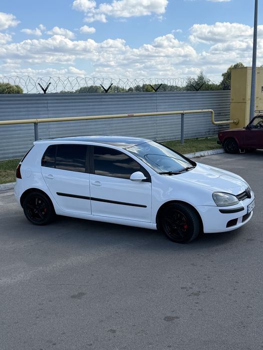 Volkswagen Golf 5 Дизель 2л