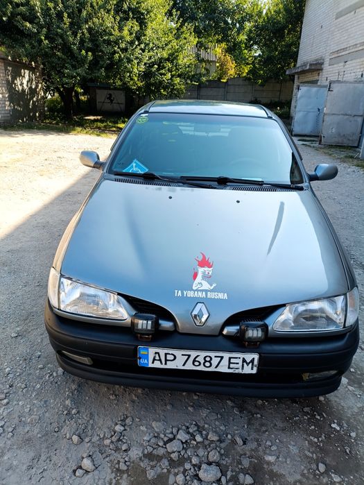 Продам Рено Меган 1
