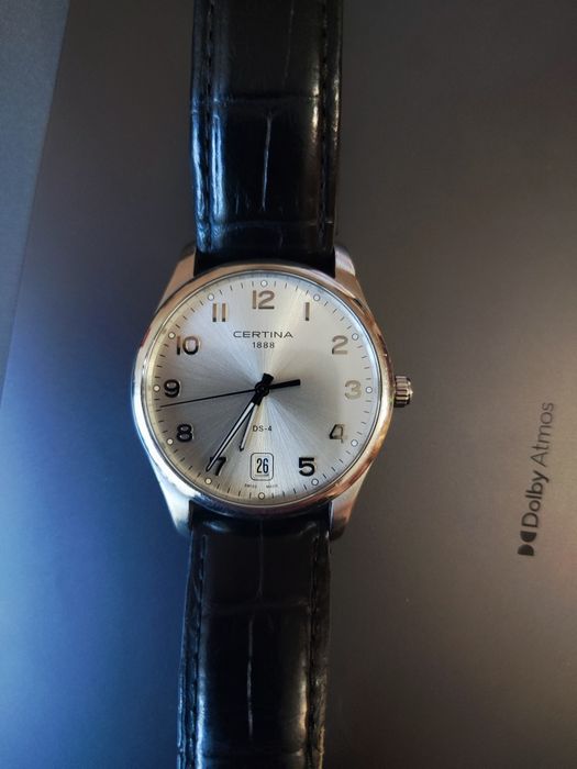 Годинник сертіна у доброму стані