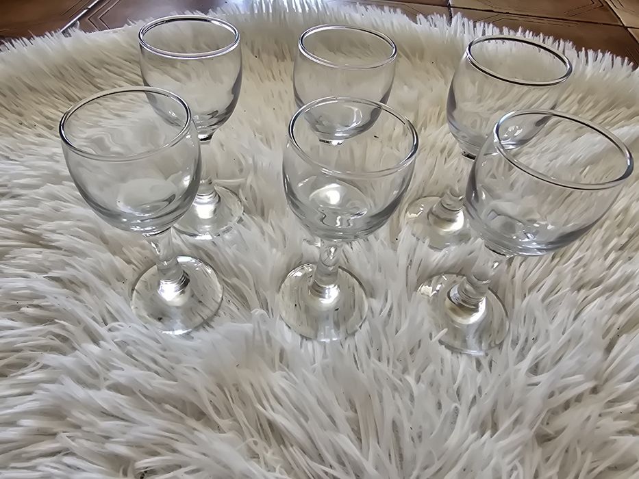 Conjunto de 6 taças para álcool digestivo