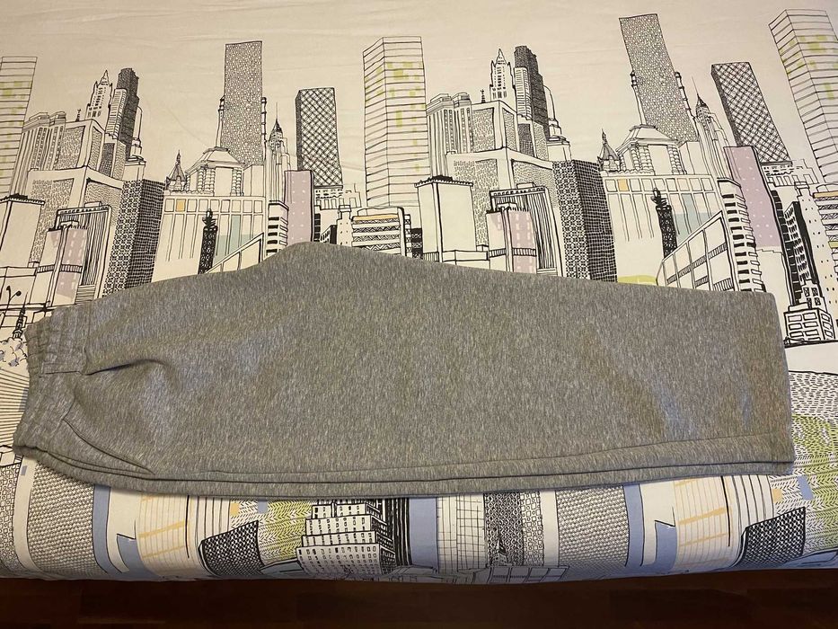 calças de fato treino Baggy - Bershka