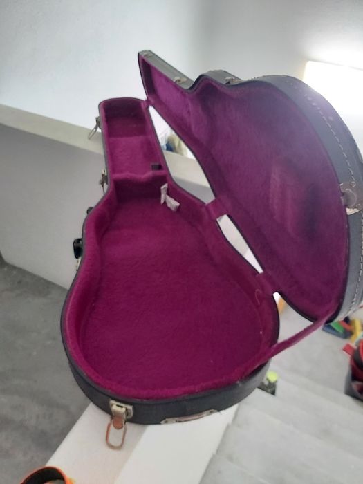 vendo estojo de Gibson