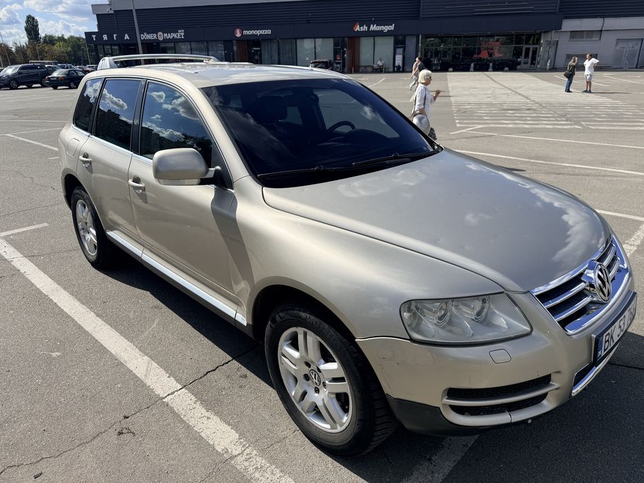Volkswagen Touareg 5л 2004р