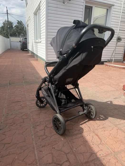 Продам коляску CARRELLO Delta