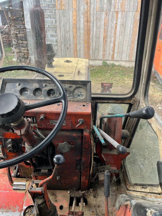 Продам трактор ЮМЗ 6