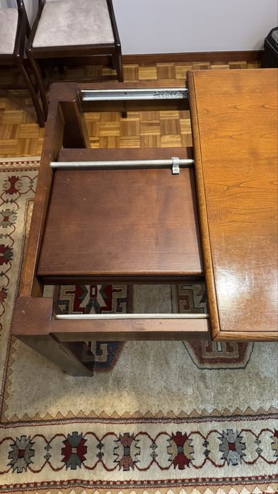 Conjunto mesa + 4 cadeiras