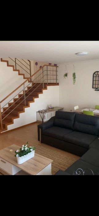 Alugo apartamento