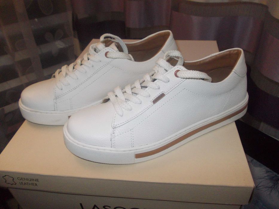 Buty damskie LASOCKI