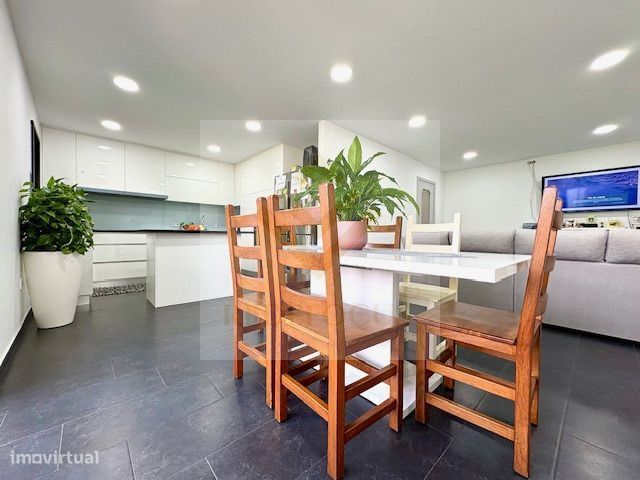 Apartamento T3 Renovado em Mozelos