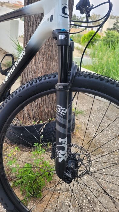 BTT Cannondale F-Si Carbon 5 (Tam. L) | Fox 32 SC Remote | Maxxis Novos