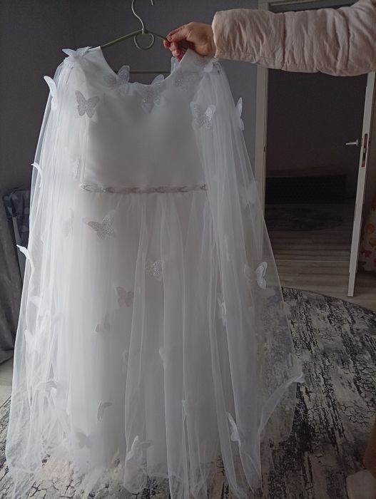 Сукня біла до першого причастя