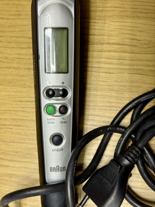 Вирівнювач для волося Braun