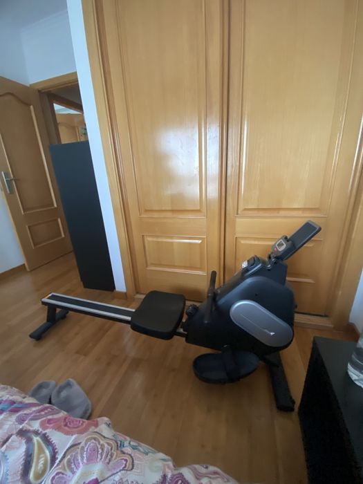 Rowing Machine436591968052193280