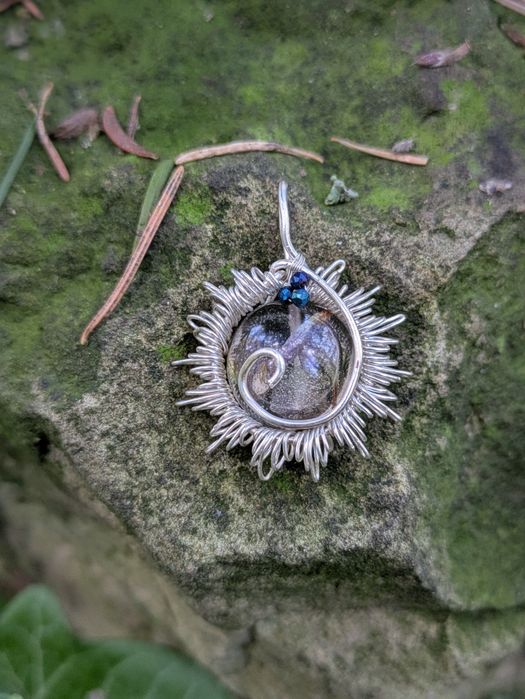 Wisiorek handmade wire wrapping