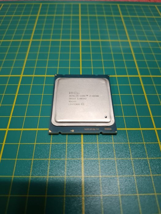 Selling Intel Core i7-4930K Processor473547400923074560