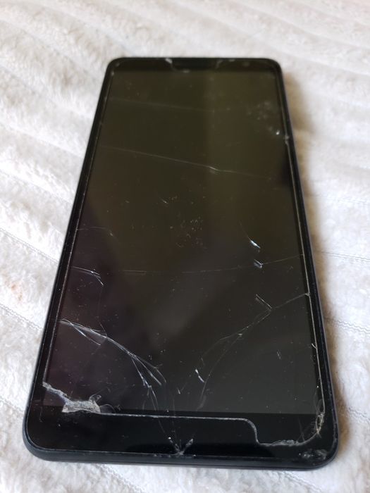 Alcatel 1B [5002H] 2/32 GB Dual SIM - рабочий, с чехлом и зарядкой