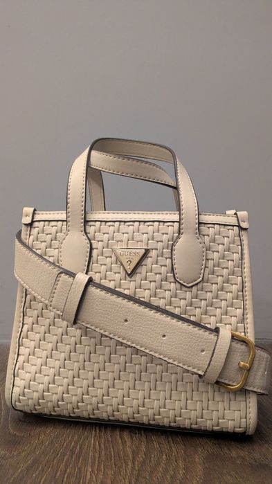 Міні-сумка-тоут Guess Silvana Woven Mini Tote.