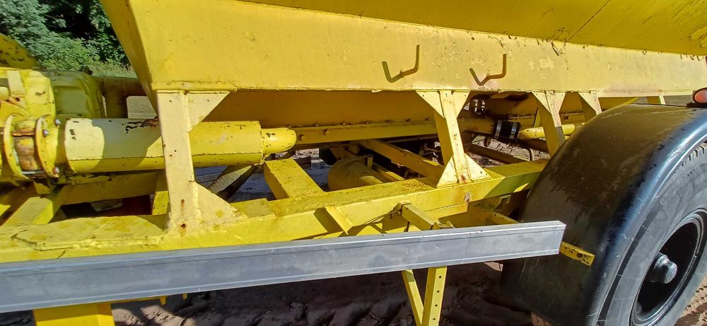 Wóz paszowy, paszowóz. Faktura VAT.