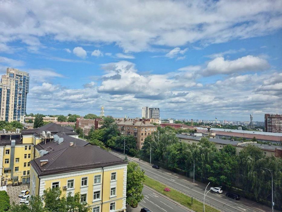 3к Метро Печерская Алмазова Центр Квартира подобово Зараз діє знижка